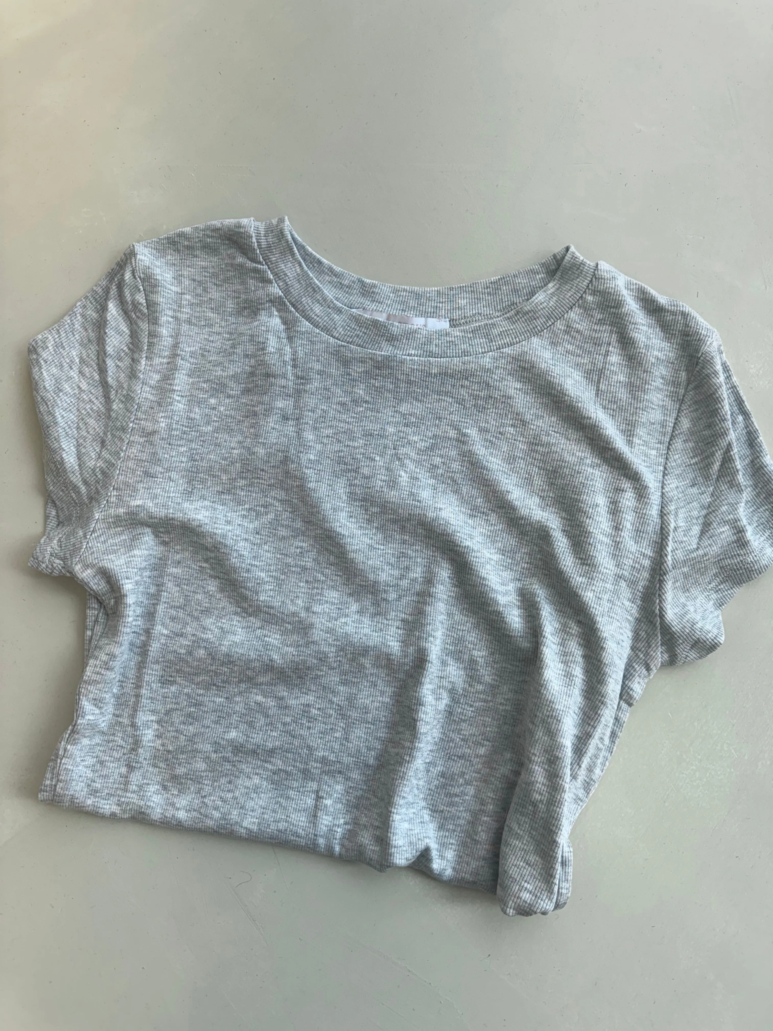 LIV BASIC TEE