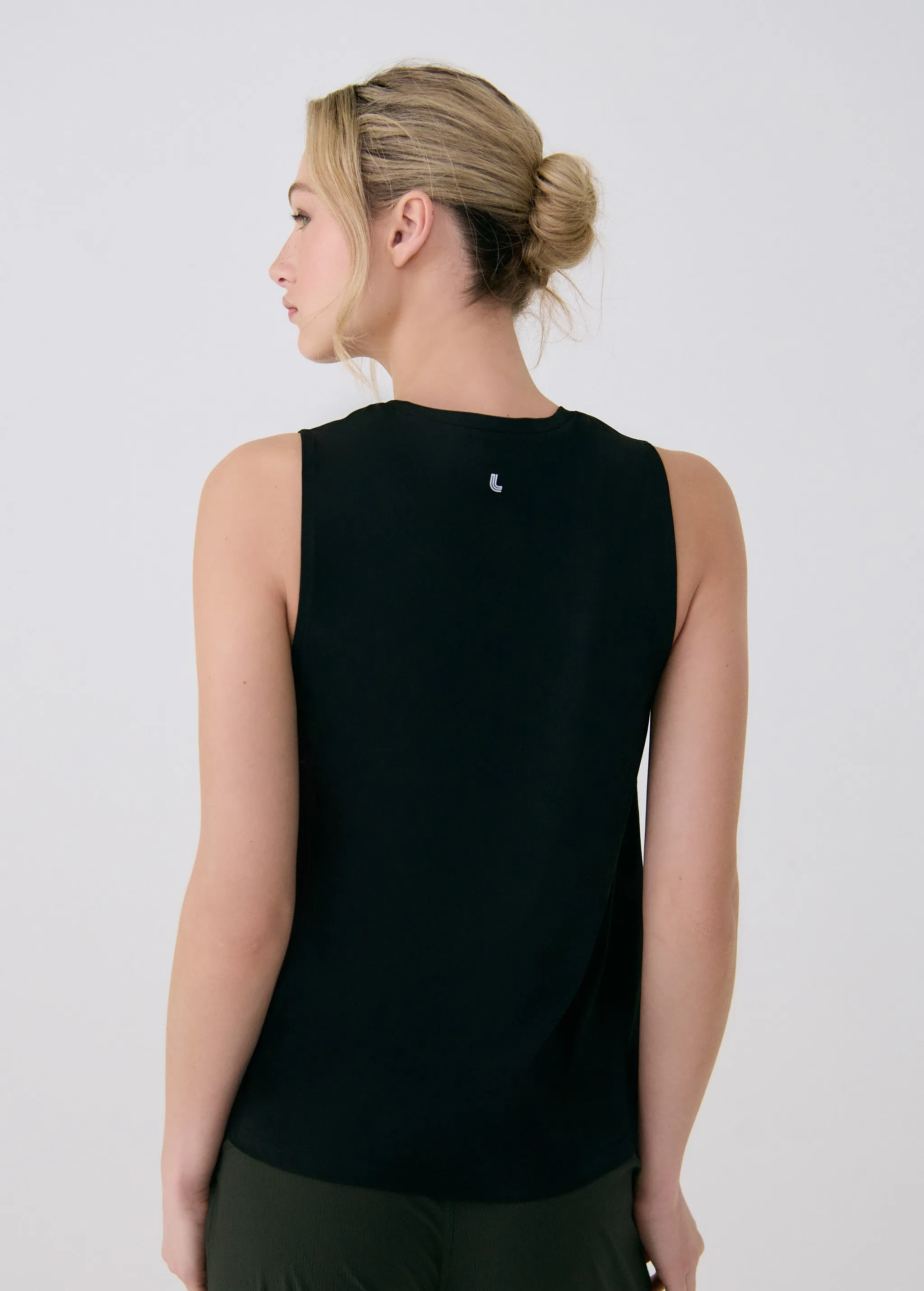Olivie Tank Top