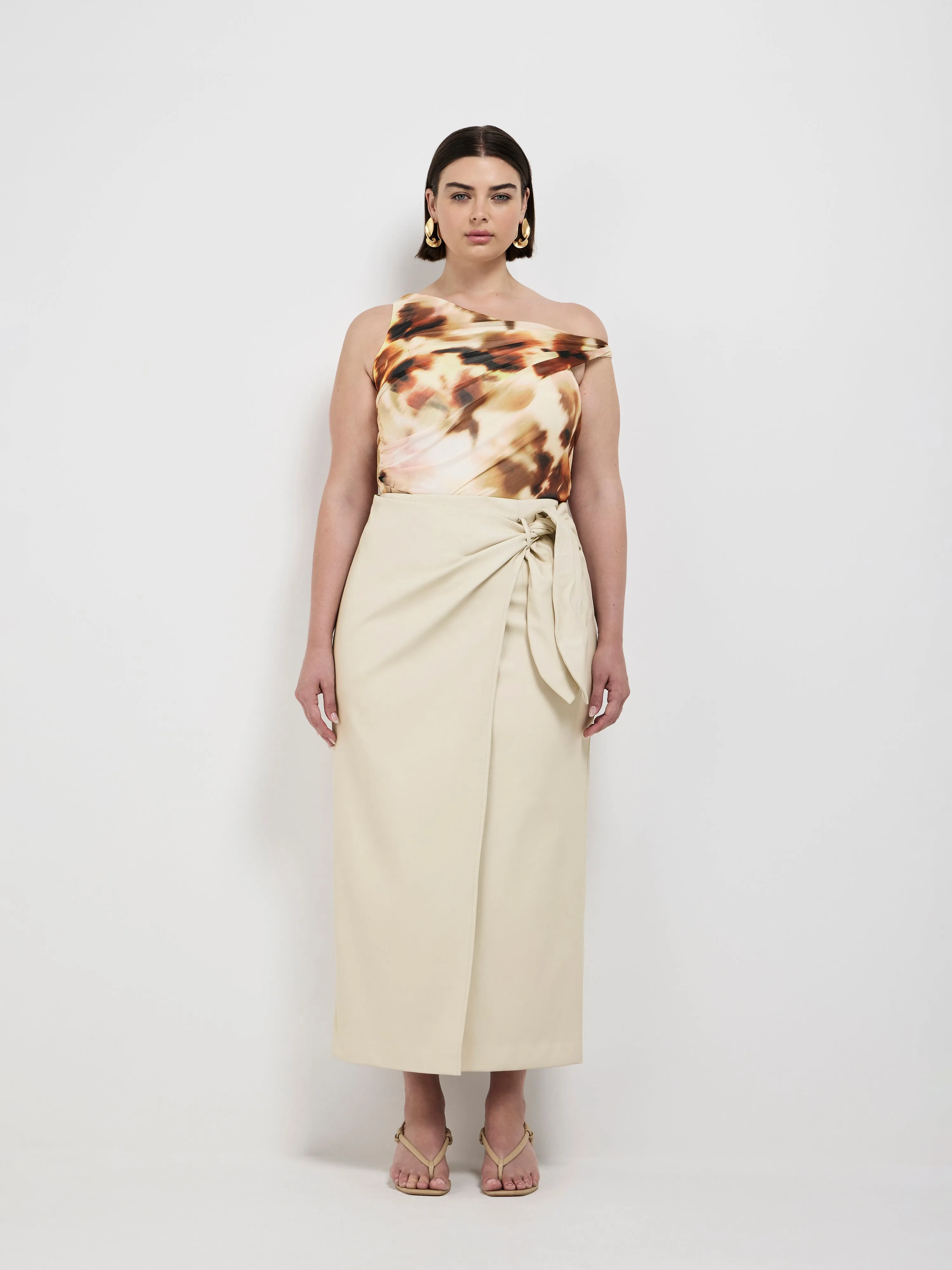 SHADED BLOOM TOP