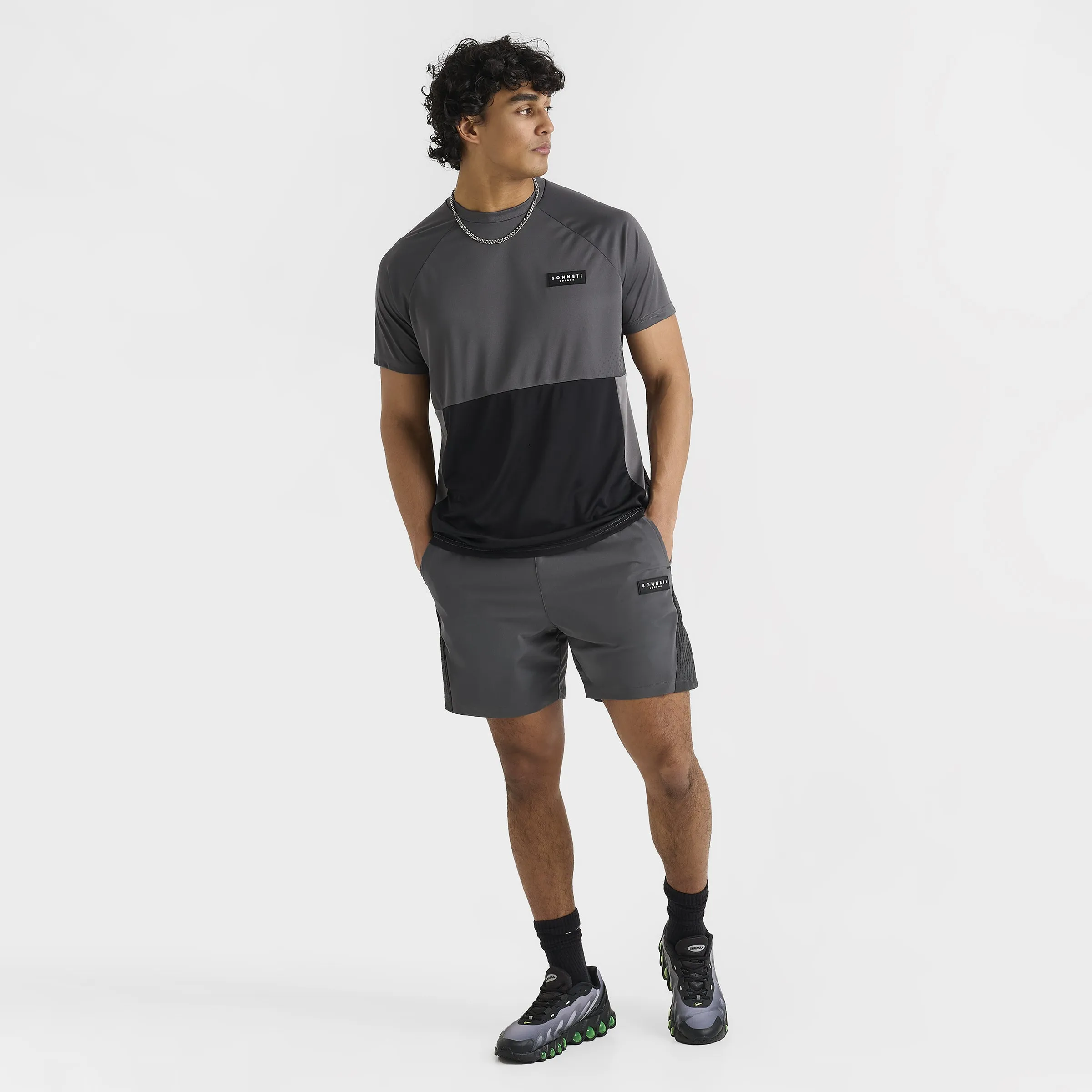 Sonneti Elbrus Shorts / Turbulence