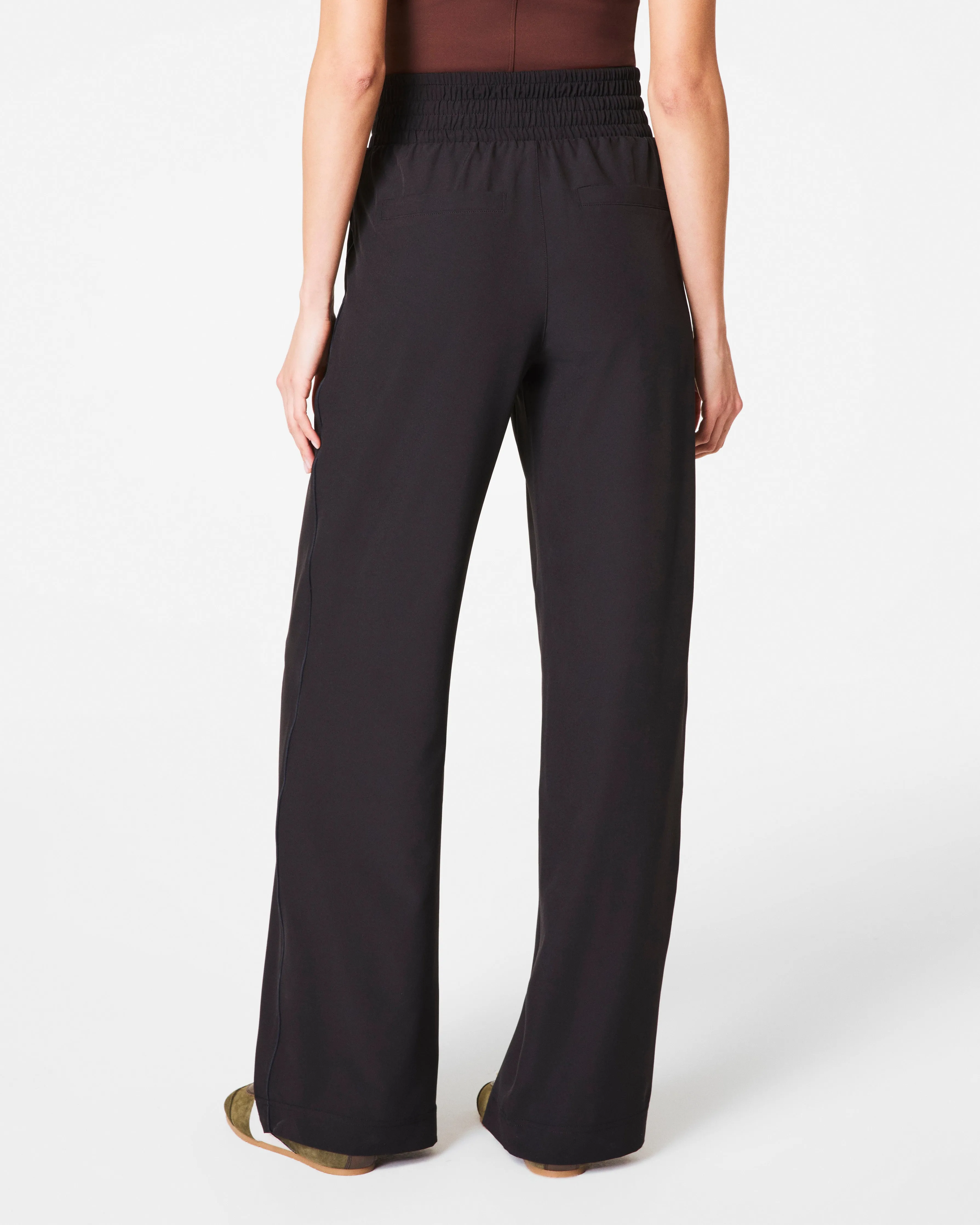 SPANXsmooth™ On the Move Wide Leg Pant