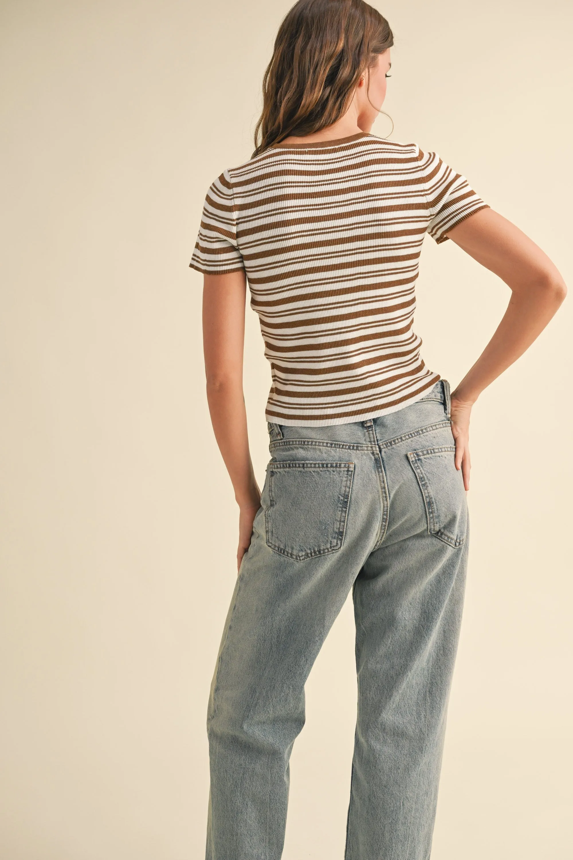 STRIPED KNITTED TOP