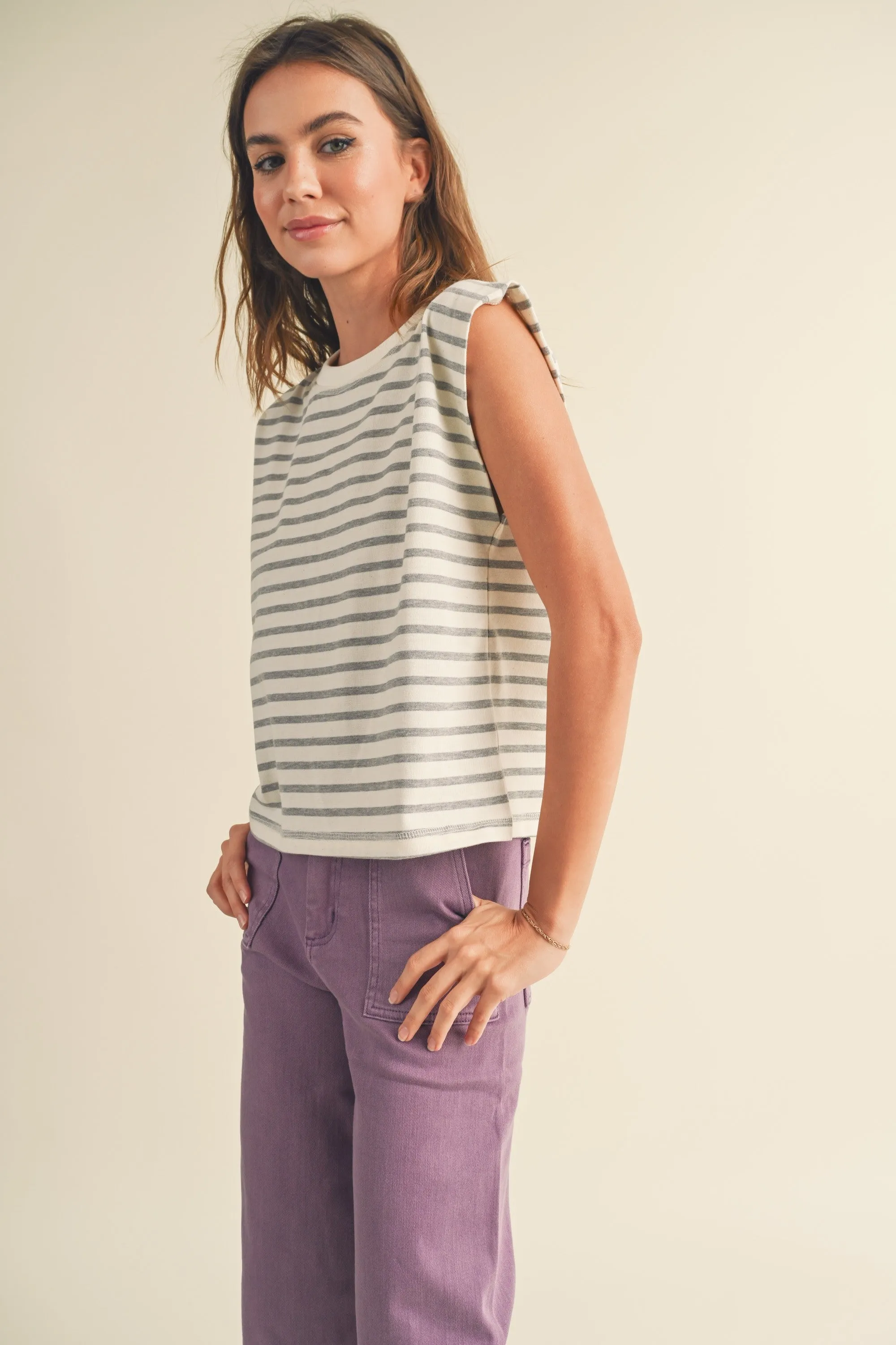 STRIPED SLEEVELESS TOP