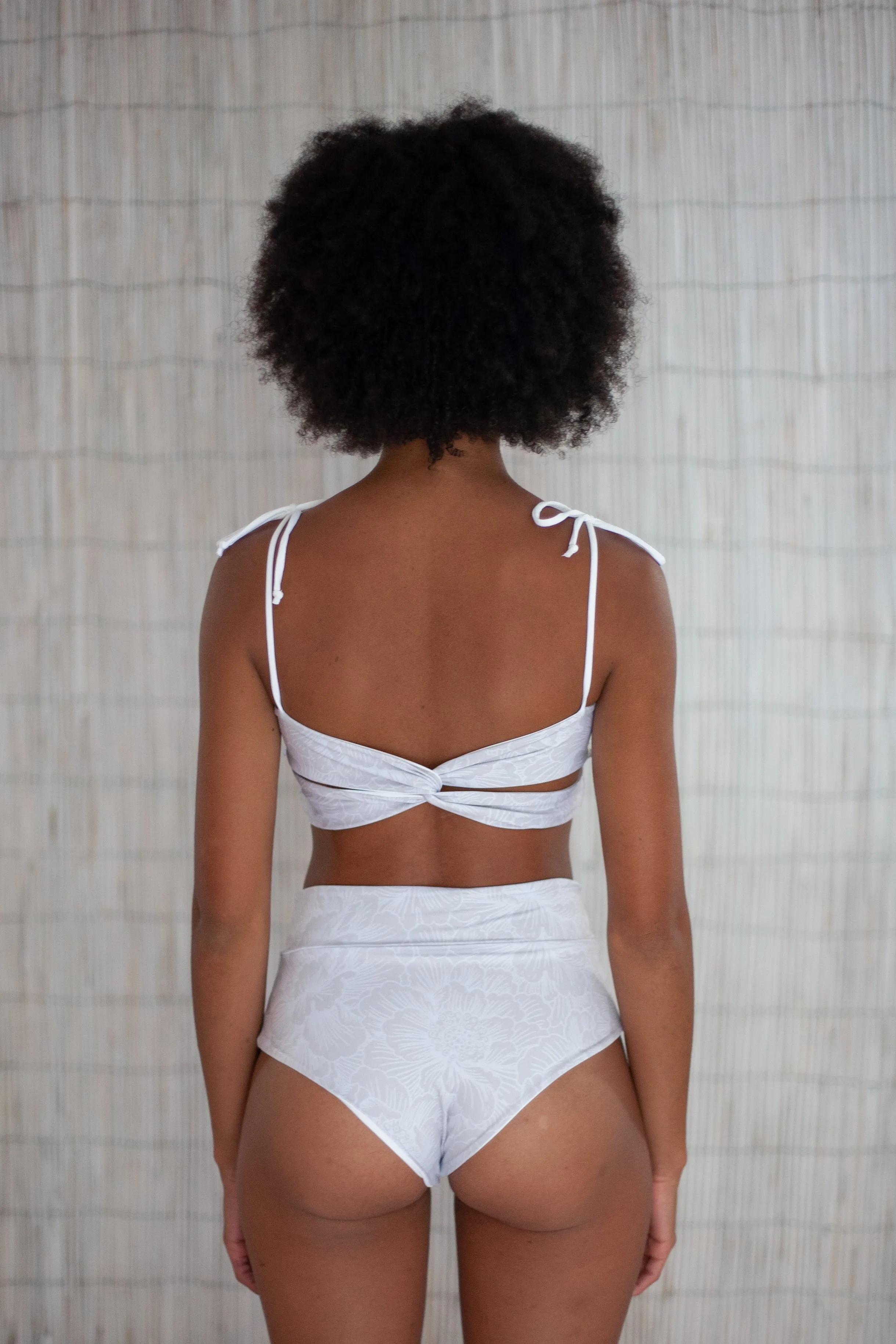 Vahanga Top| Peony   White