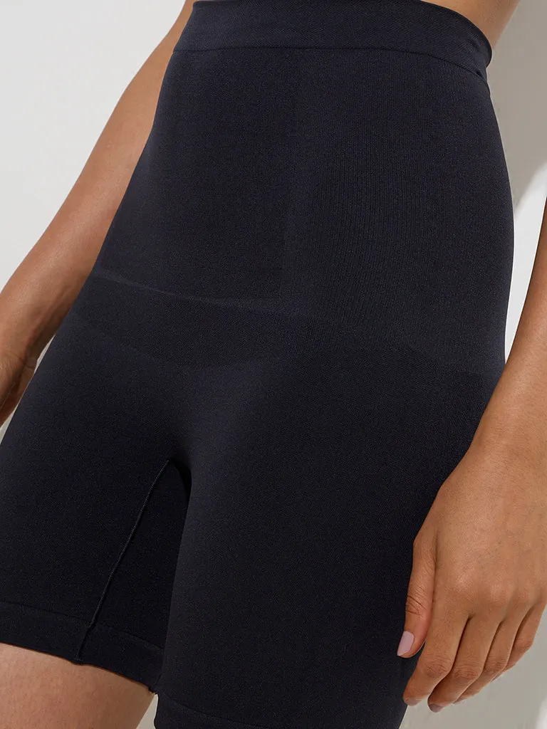 Wunderlove Black Seam-Free Shaping Shorts